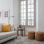 Luxury 2 Bedroom Plaza Alcantara *