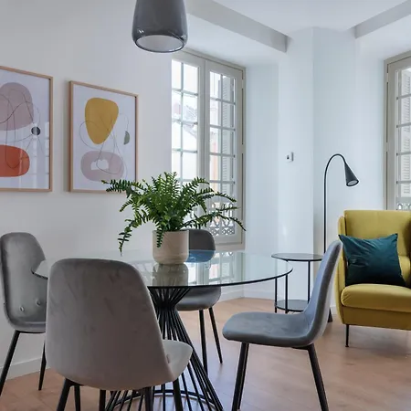 Apartamento Luxury 2 Bedroom Plaza Alcantara *