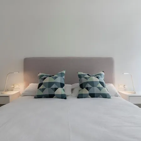アパート Luxury 2 Bedroom Plaza Alcantara マラガ