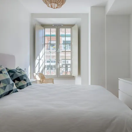 Luxury 2 Bedroom Plaza Alcantara * マラガ