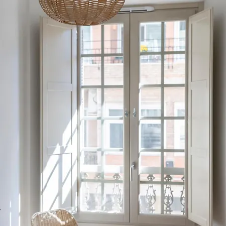 Luxury 2 Bedroom Plaza Alcantara